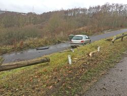 2018 11 25 voiture fossé 2a