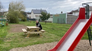2023 05 03 Table de pique nique 1